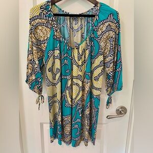 T-Bags Los Angeles Vibrant Patterned Women's Tunic Top Size 1X